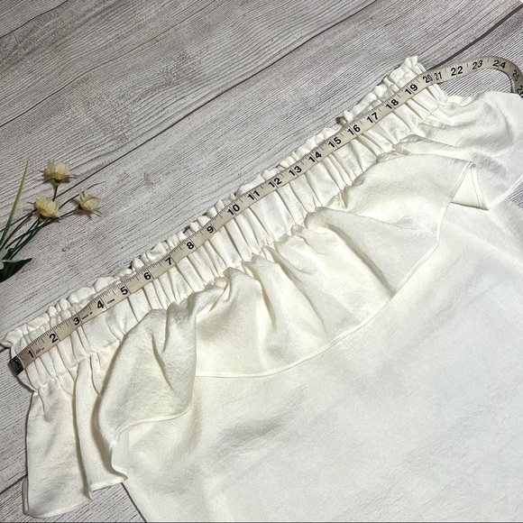 EXPRESS Off The Shoulder Smocked Ruffle Top in Ivory - Picture 10 of 14